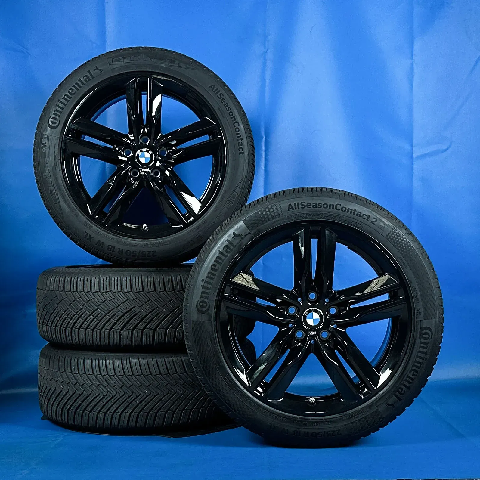 18 Zoll BMW X1 F48 X2 F39 Doppelspeiche M570 Allwetterreifen 7850456 Original - Bild 1